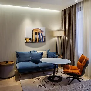 4* מלון Cavour