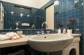 מלון Milan Royal Suites